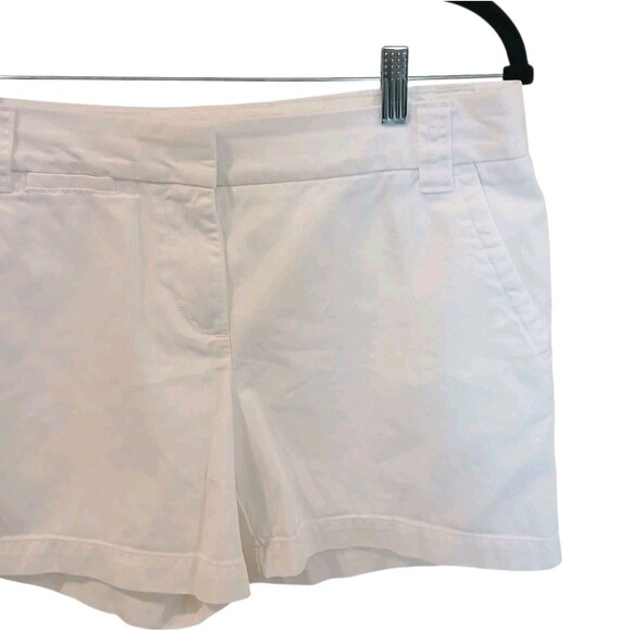 J Crew Weathered Classic Chino Short 3" White Classic Preppy Beach Size 6 Twill - Picture 3 of 8